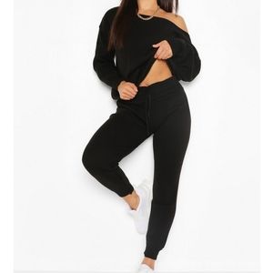 NWT Boohoo Slash Neck Knitted Two-Piece